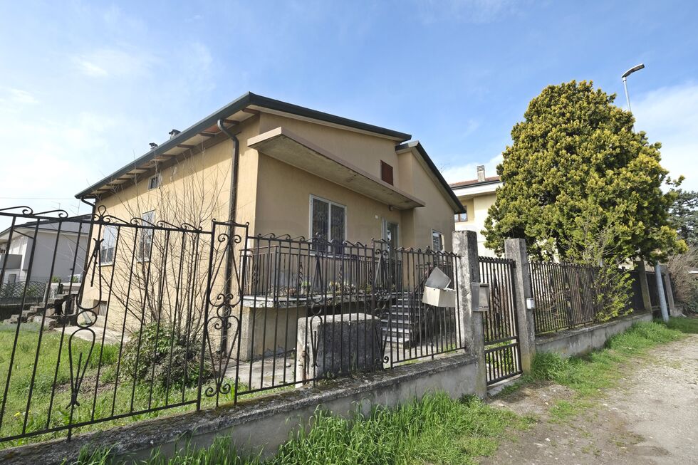 Casa indipendente / Abitazione
